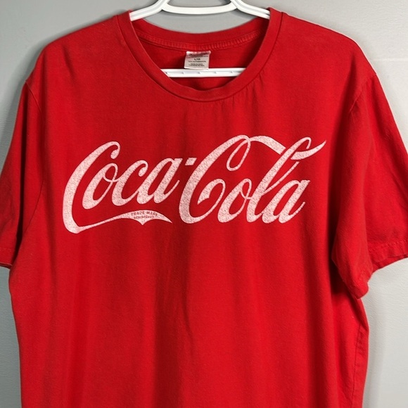 Coca Cola Men's Graphic Logo T-Shirt Red Crewneck Short Sleeve Cotton Size L - Picture 4 of 11